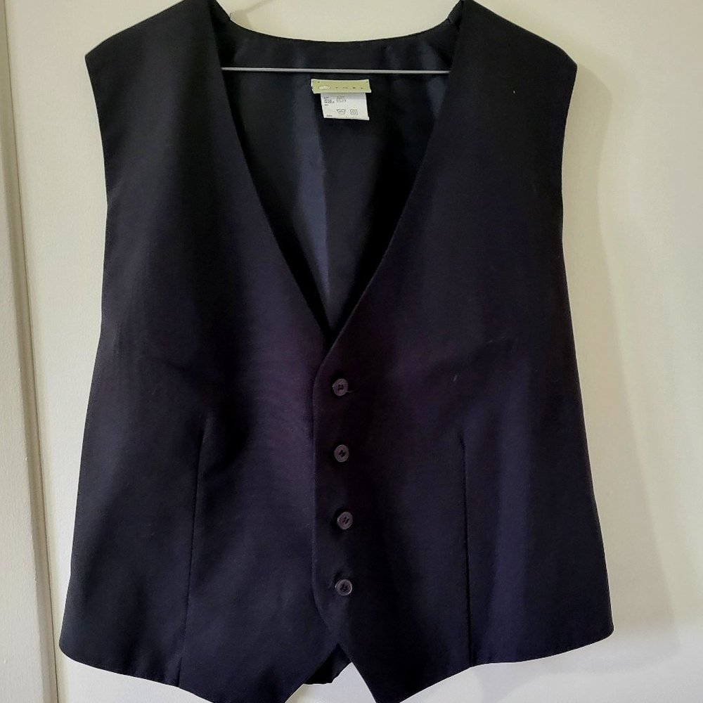 York Ladies Vneck lined Vest Black